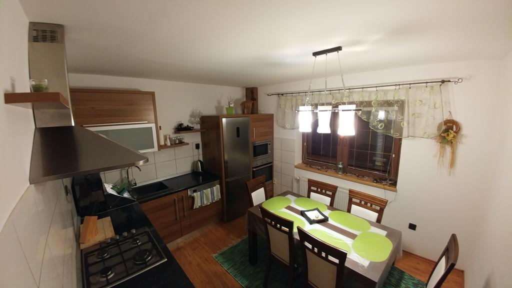 Privat U Zdenky Hotel Tvrdosin Bagian luar foto