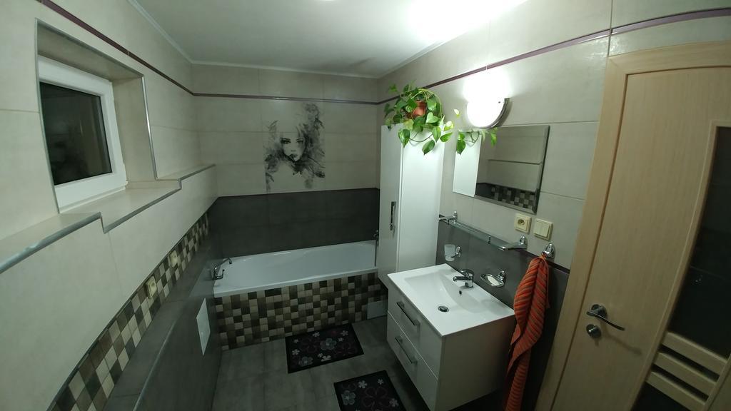 Privat U Zdenky Hotel Tvrdosin Bagian luar foto
