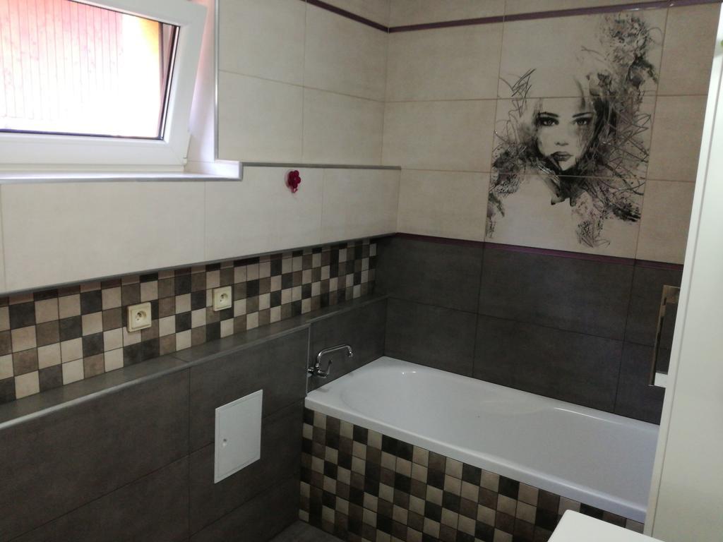 Privat U Zdenky Hotel Tvrdosin Bagian luar foto